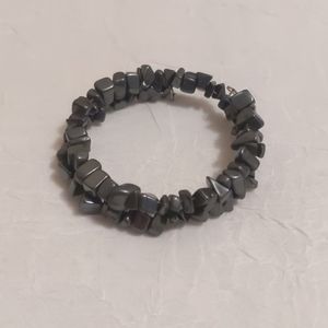 💐 Charcoal Gray Beaded Wrap Bracelet